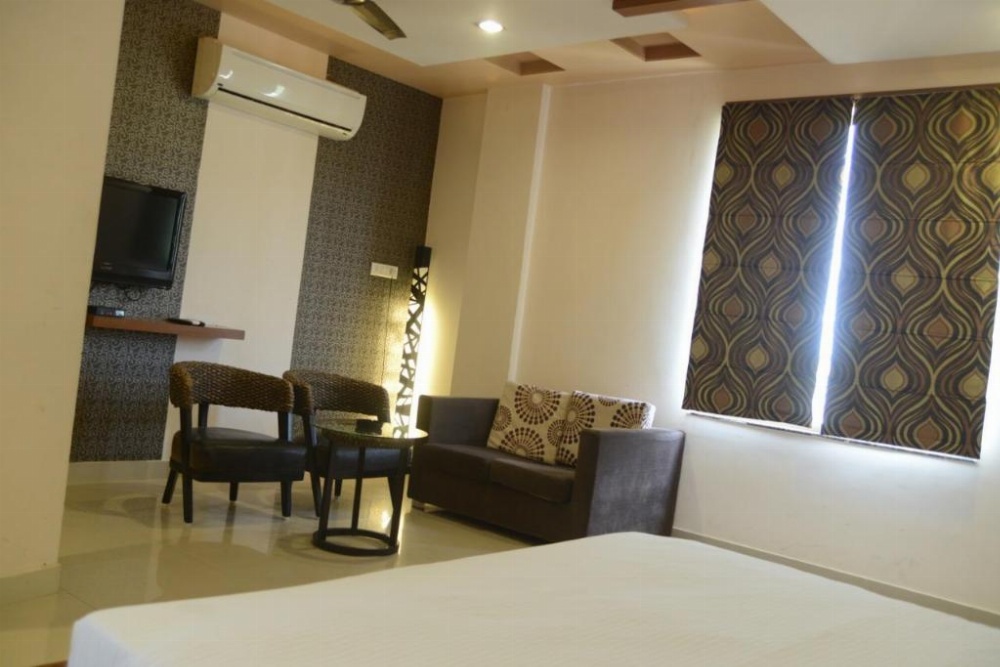Room image 2